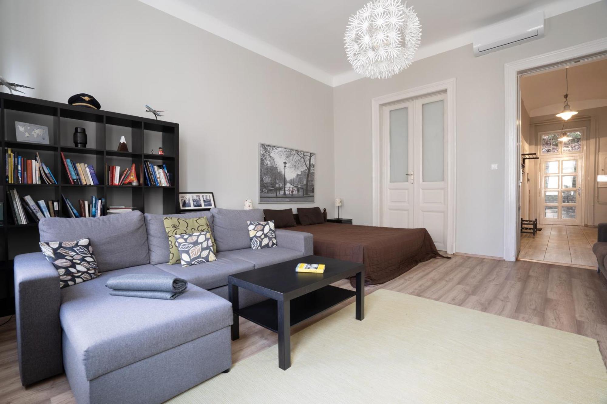 Bpr Castle Hill Apartment With Garden Будапеща Екстериор снимка