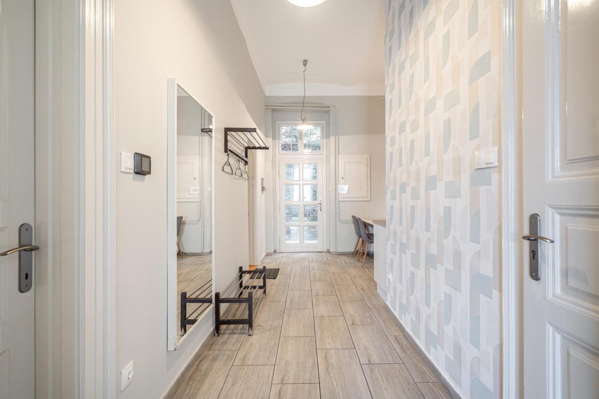 Bpr Castle Hill Apartment With Garden Будапеща Екстериор снимка